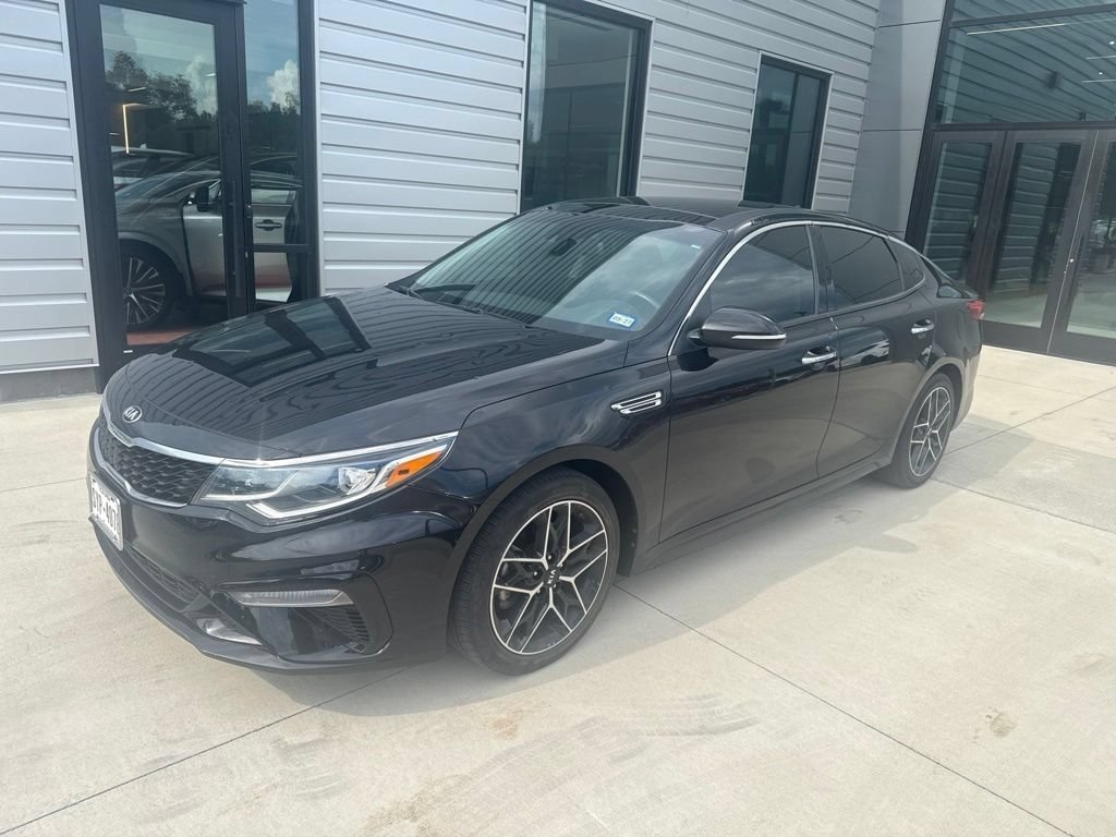 Used 2020 Ebony Black Kia SE image 5