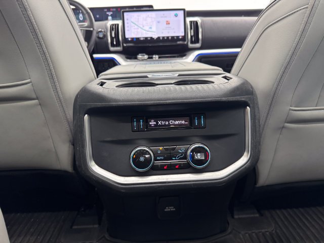 Used 2025 Dark Matter Gray Metallic Ford Platinum image 45