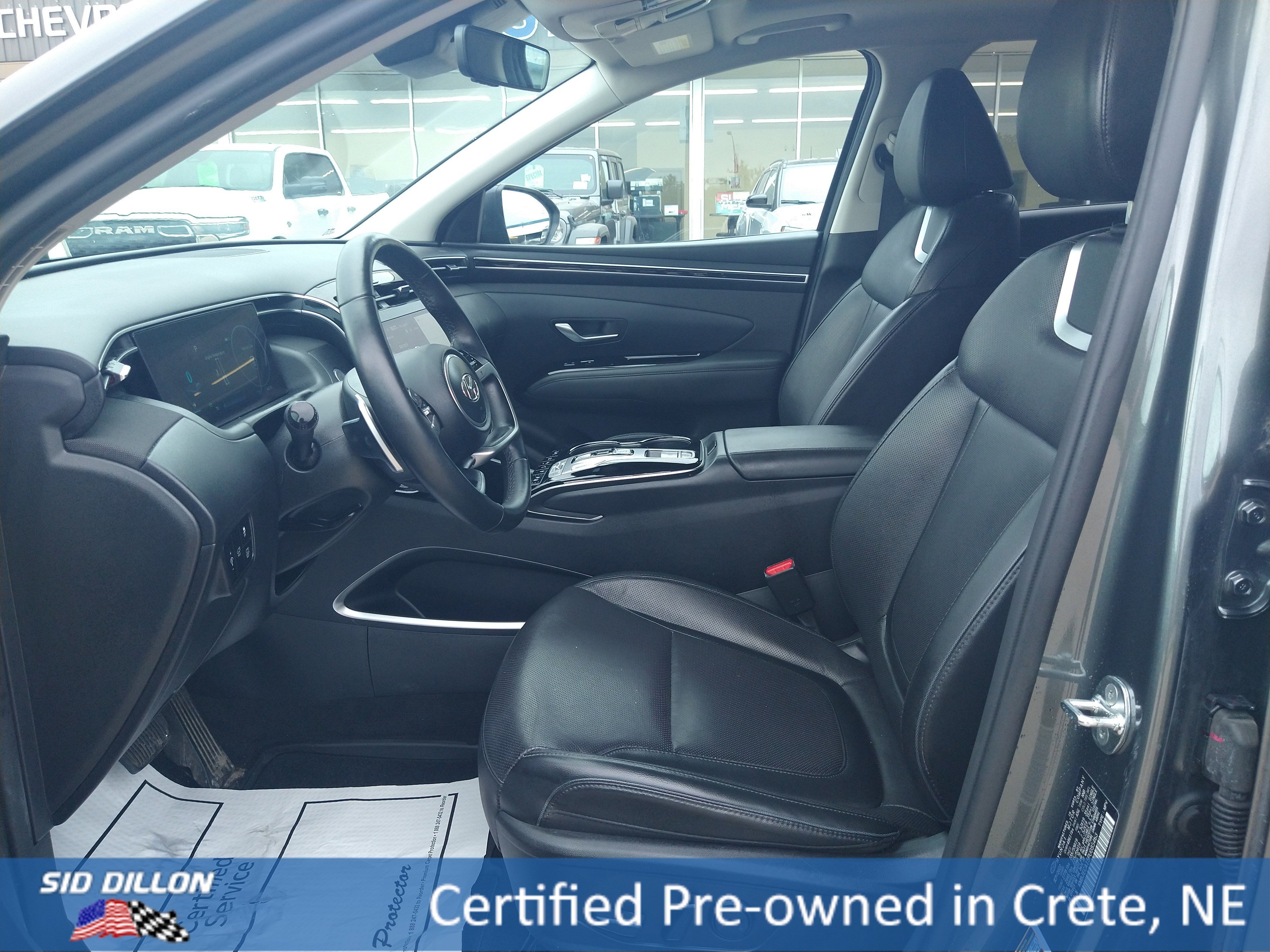 Used 2023 Amazon Gray Hyundai Limited image 3