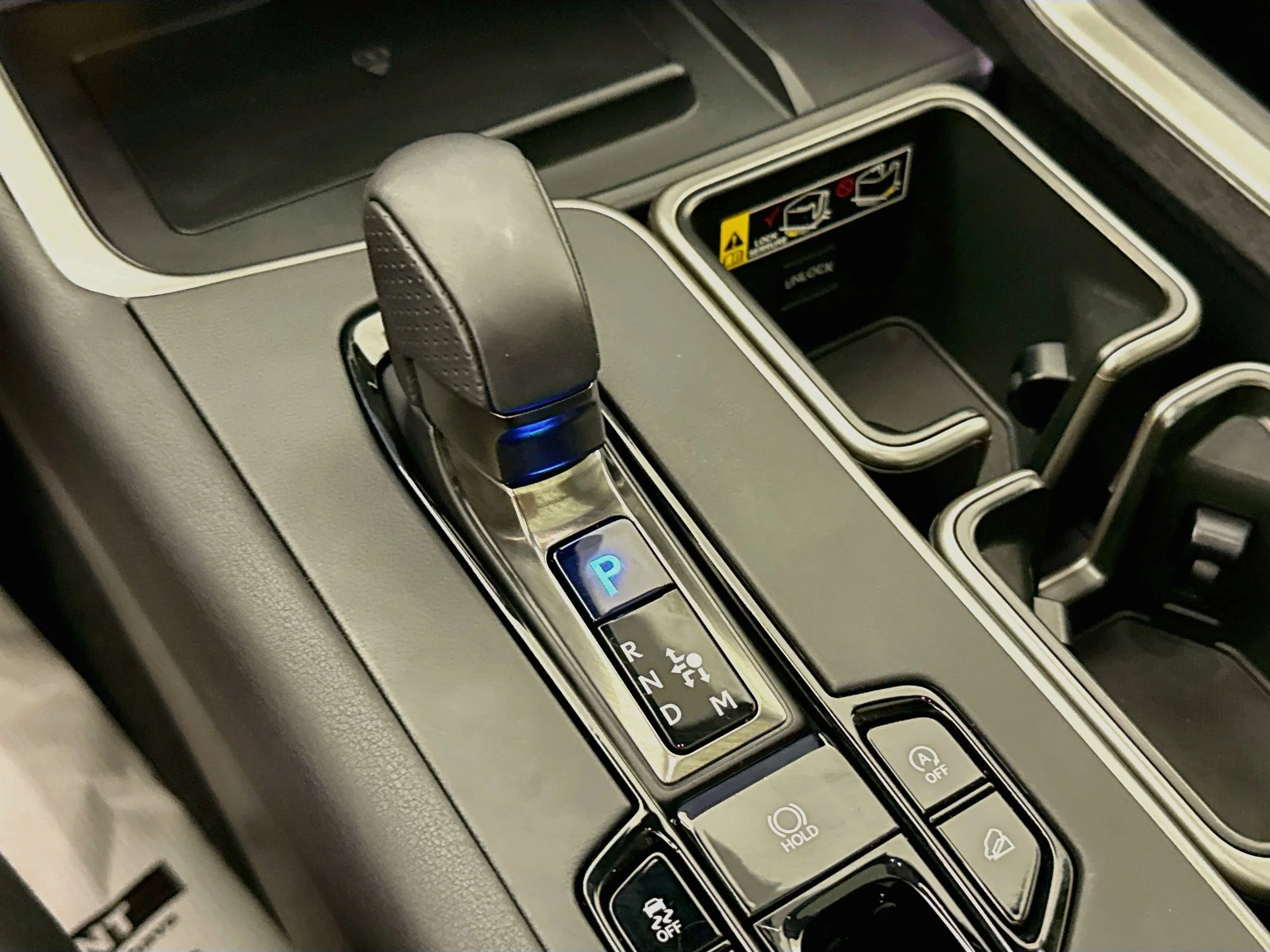 Certified Used 2025 Pearl Lexus 350 F SPORT Handling image 18