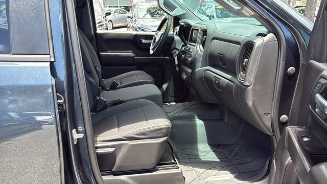 Used 2020 Shadow Gray Metallic Chevrolet Custom image 13