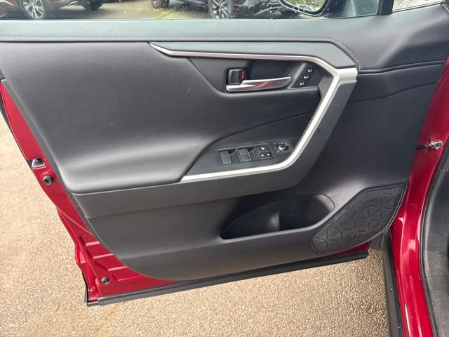 Used 2019 Red Toyota Limited image 12