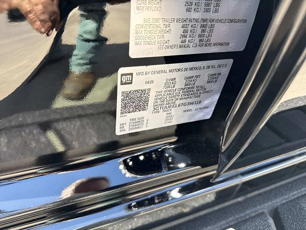New 2026 Onyx Black GMC AT4 image 38