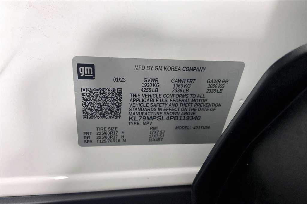 Used 2023 White Chevrolet LT image 16