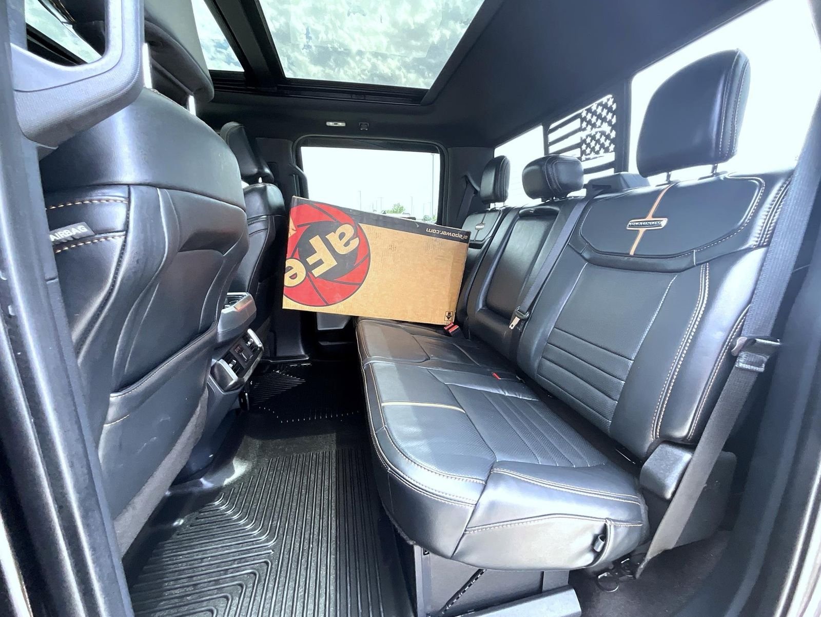 Used 2022 Black Ford Platinum image 20