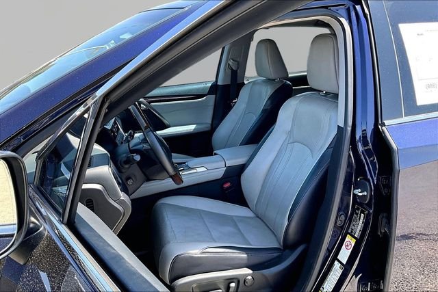 Used 2016 Blue Lexus 350 image 27