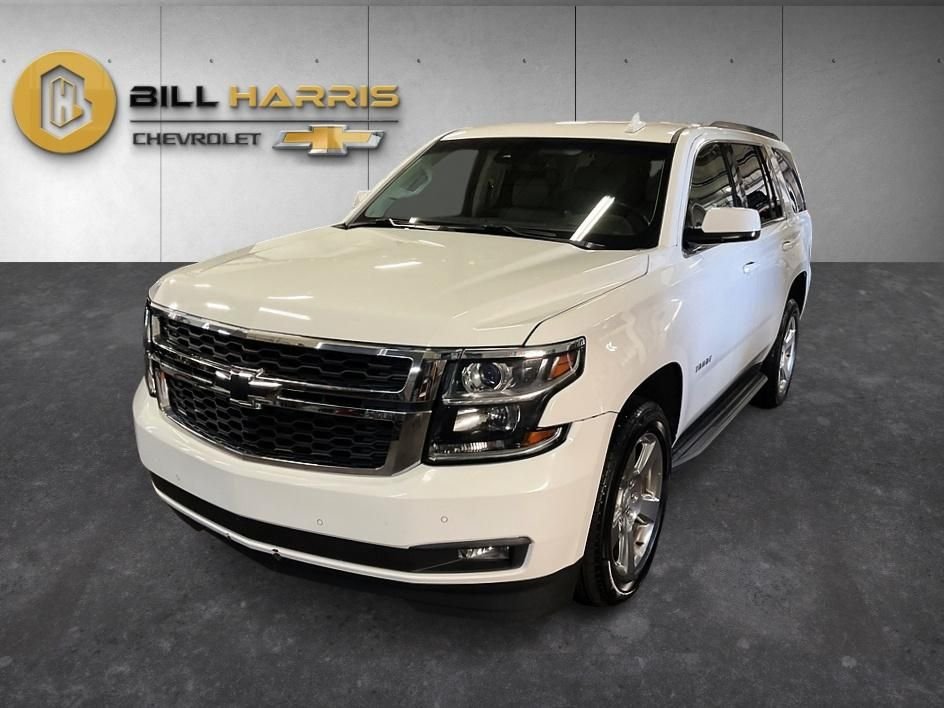Used 2017 White Chevrolet LT image 1