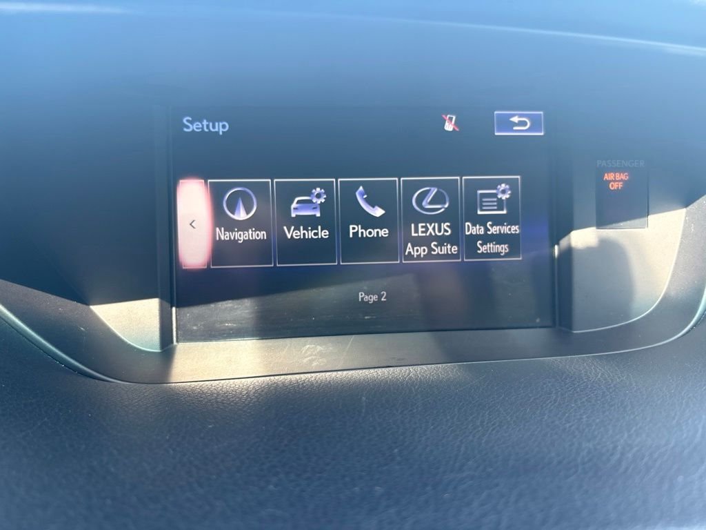 Used 2015 Silver Lexus 350 image 19