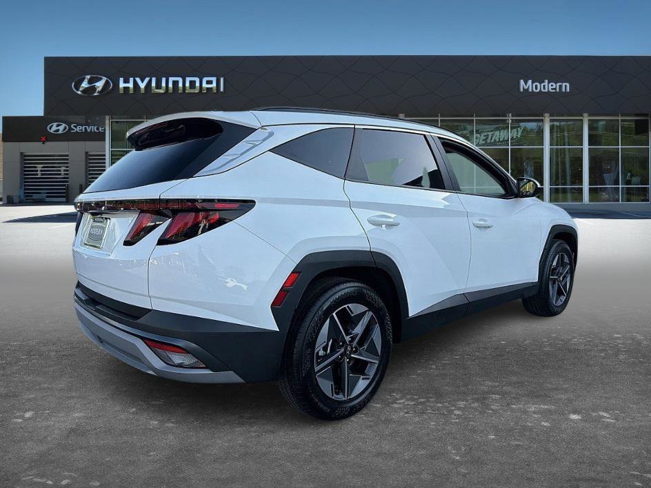 Used 2025 Serenity White Pearl Hyundai SEL image 4