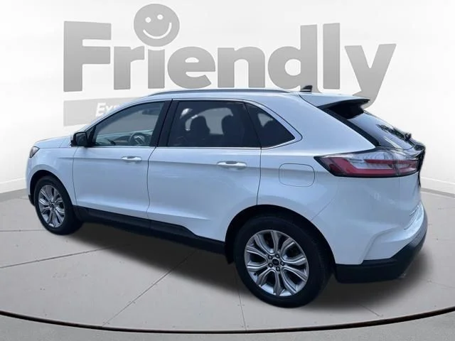 Used 2023 White Metallic Ford Titanium image 4