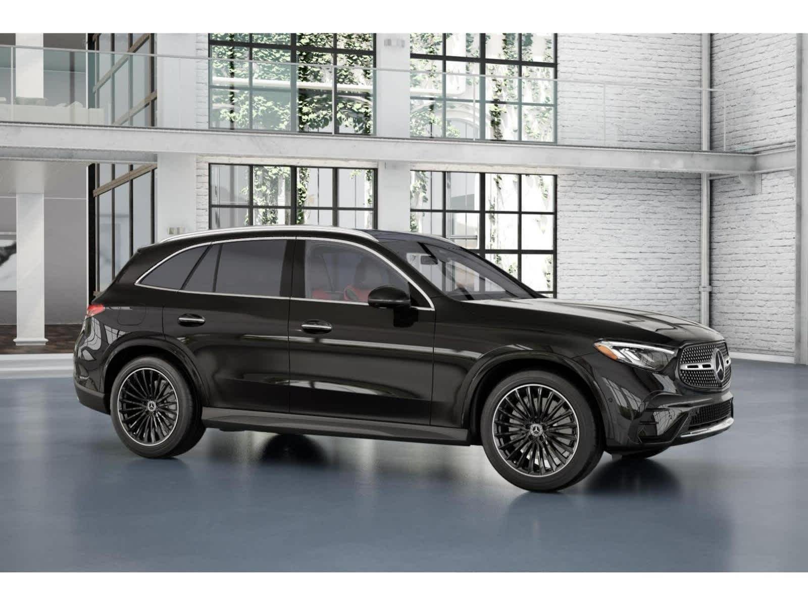 Used 2026 040/Black Mercedes-Benz GLC 300 image 12