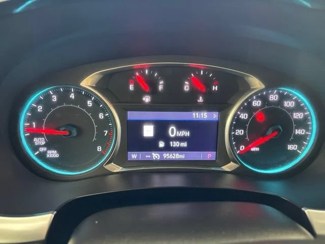 Used 2020 SILVER ICE METALLIC Chevrolet LT Leather image 5