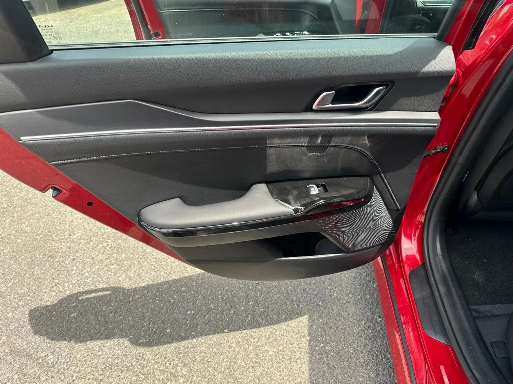 Used 2025 Red Kia GT-Line image 24