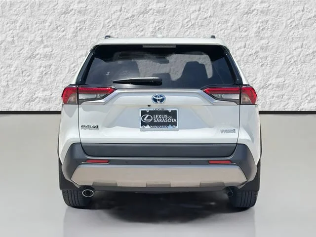 Used 2022 Blizzard Pearl Toyota Hybrid Limited image 4
