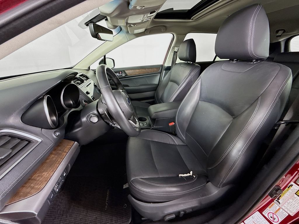 Used 2018 Red Subaru 2.5i image 5