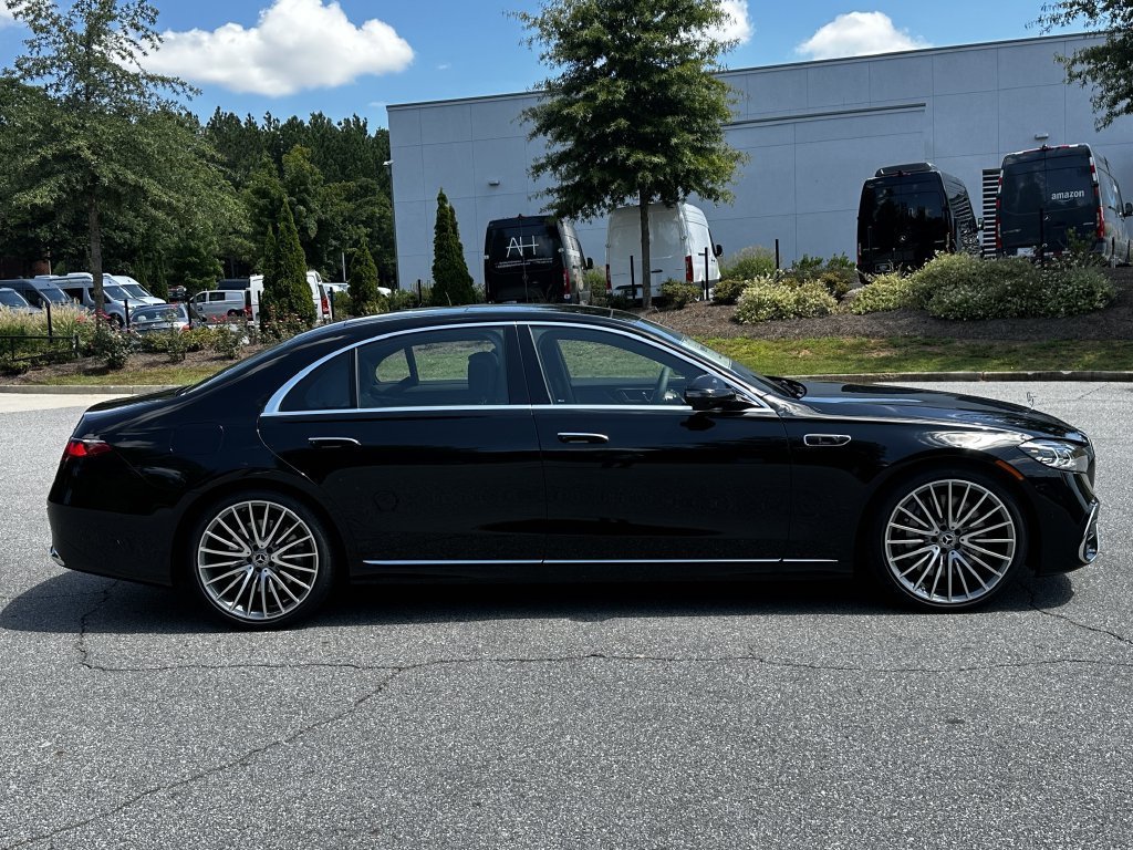 New 2027 Black Mercedes-Benz S 580 image 46