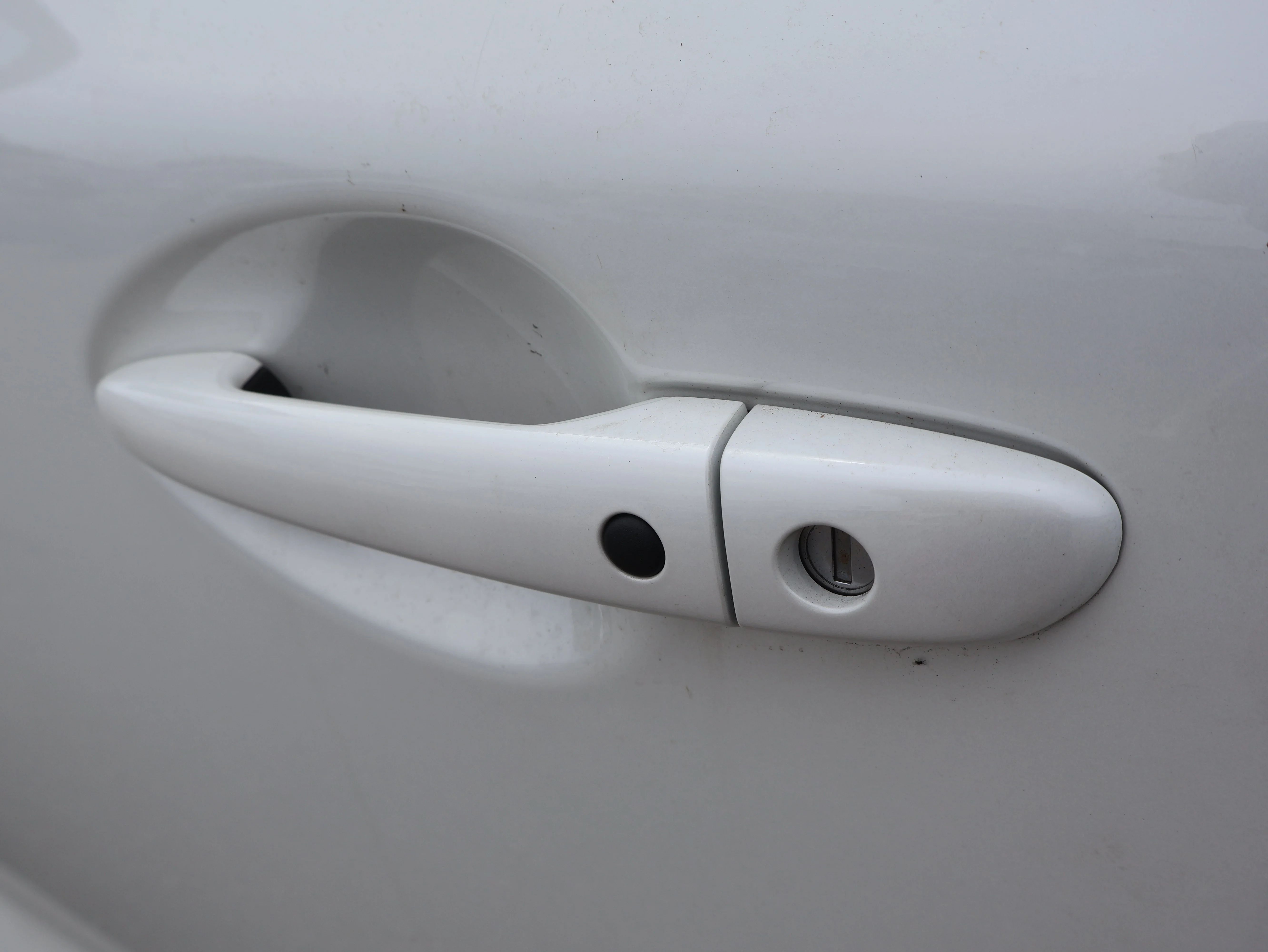 Certified Used 2025 Rhodium White Metallic Mazda 2.5 S Premium Plus Package image 15