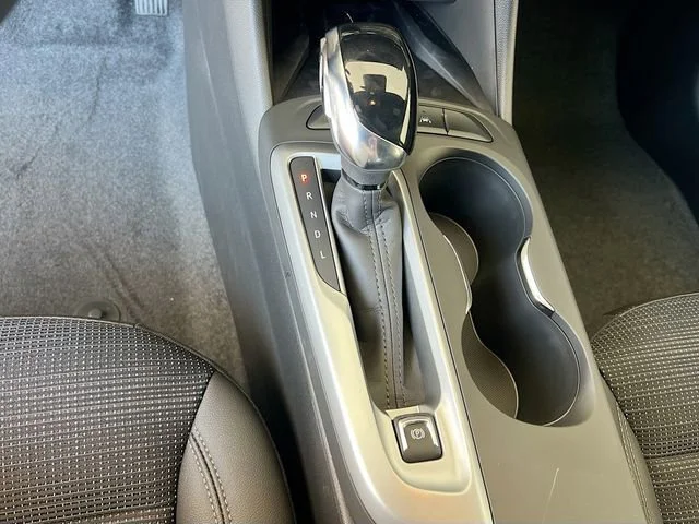 New 2026 Summit White Buick Preferred image 12
