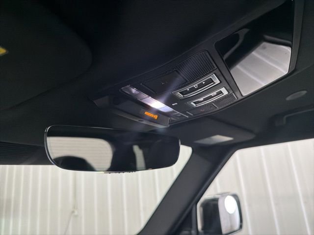 2023 Land Rover Defender S - Photo 38