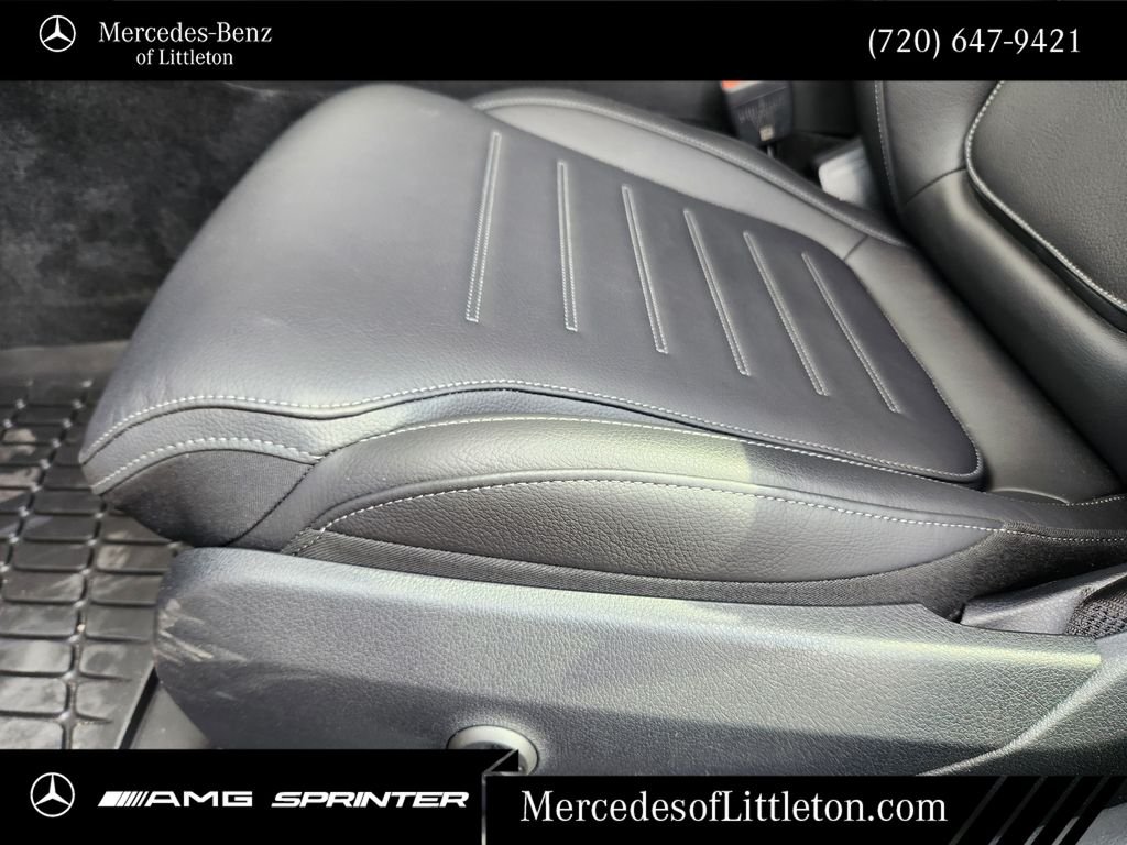 New 2026 MANUFAKTUR Alpine Grey Mercedes-Benz C 43 AMG® image 27