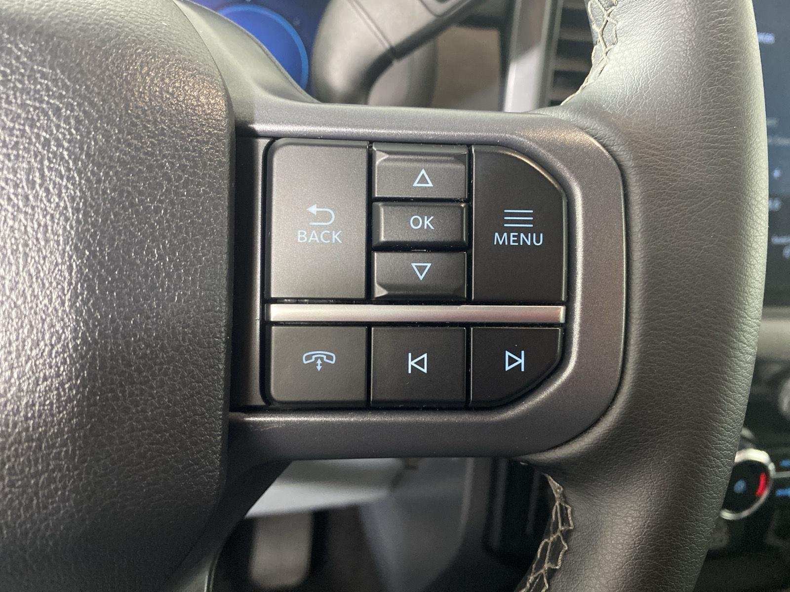 Used 2025 Atlas Blue Ford XLT image 14