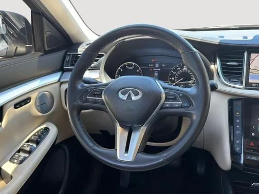Used 2022 Gray INFINITI ESSENTIAL image 12