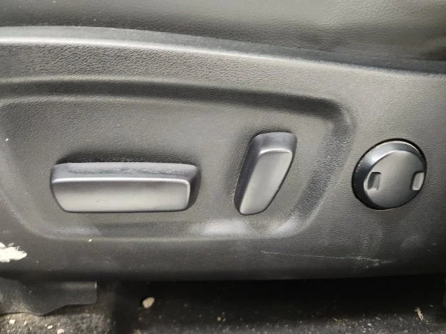 Used 2019 Gray Toyota XLE image 14
