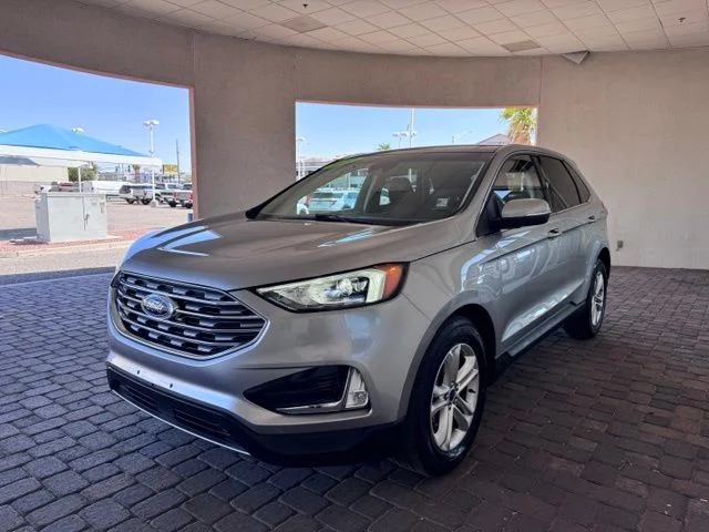 Certified Used 2020 Silver Ford SEL image 1