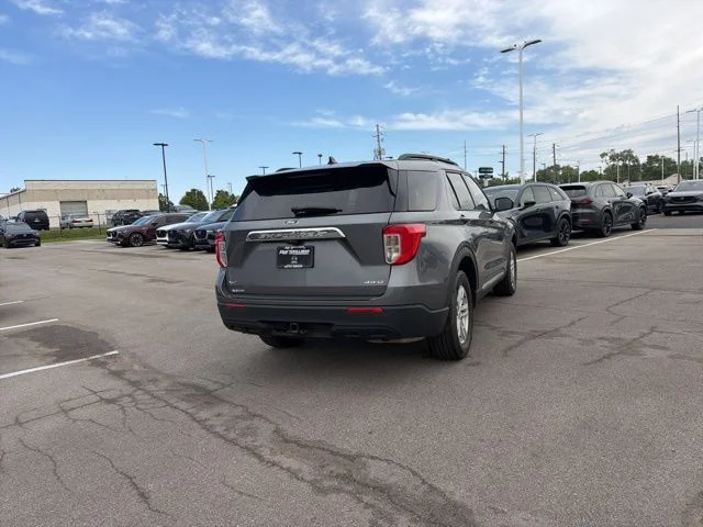 2021 Ford Explorer XLT - Photo 10