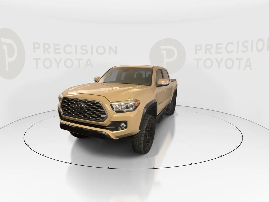 Used 2018 Quicksand Toyota TRD Off-Road image 7