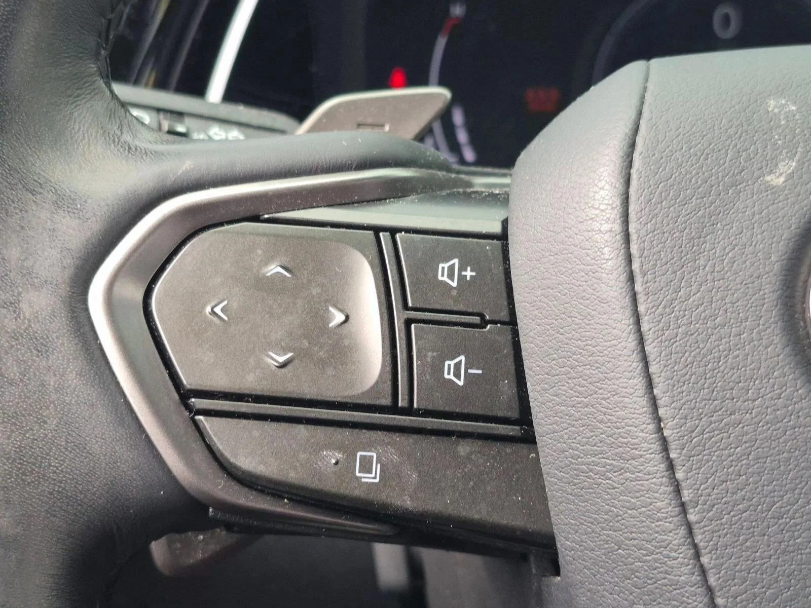 Used 2023 Eminent White Pearl Lexus RX 350 Premium Plus image 16