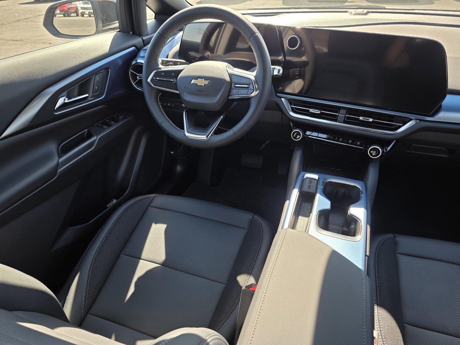 2026 Chevrolet Equinox EV 2LT - Photo 19