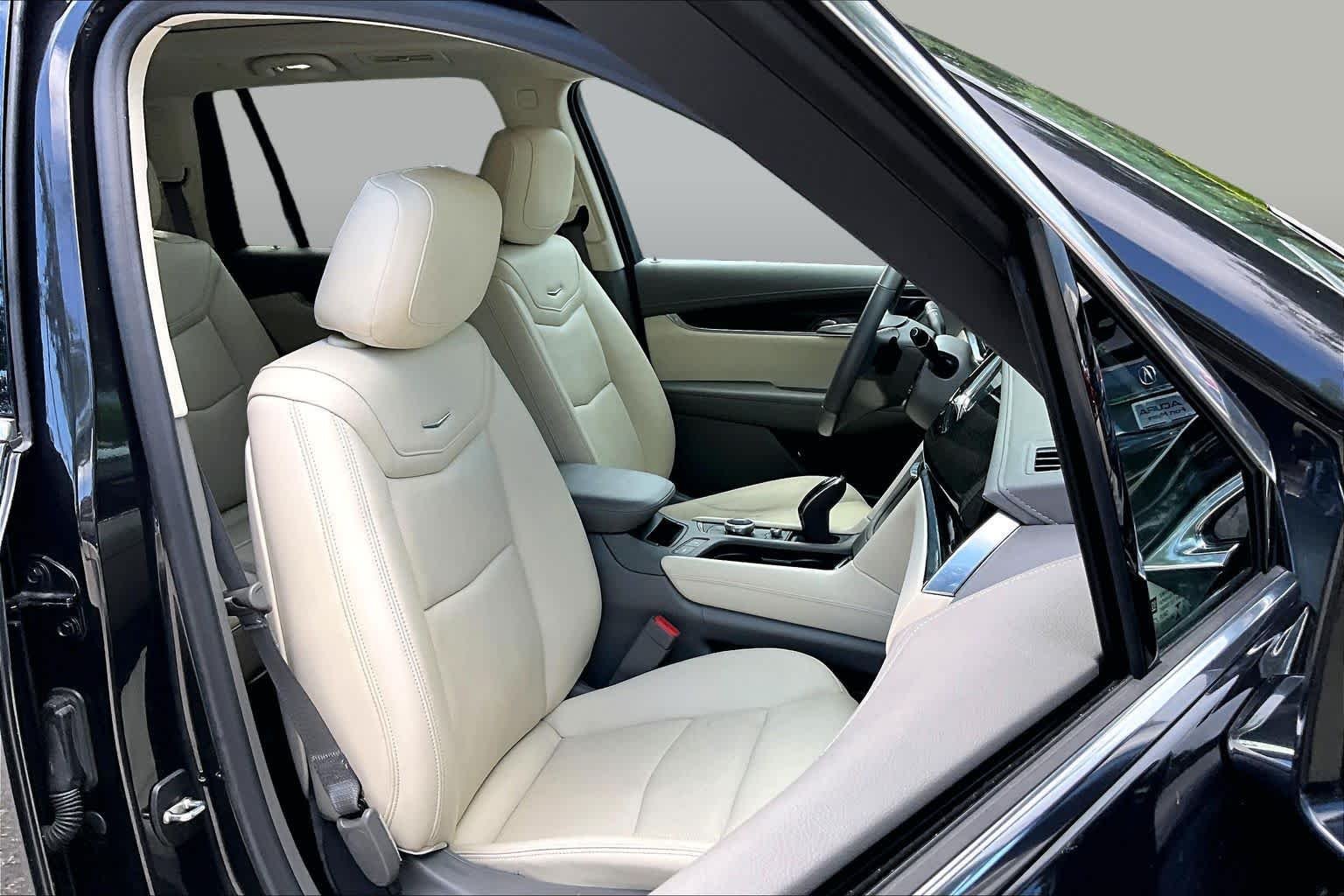 Used 2020 Manhattan Noir Metallic Cadillac FWD Premium Luxury image 9