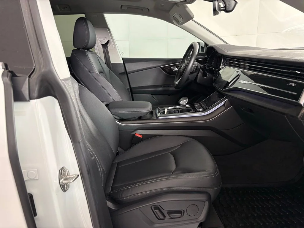 Used 2023 White Audi 55 Premium image 43