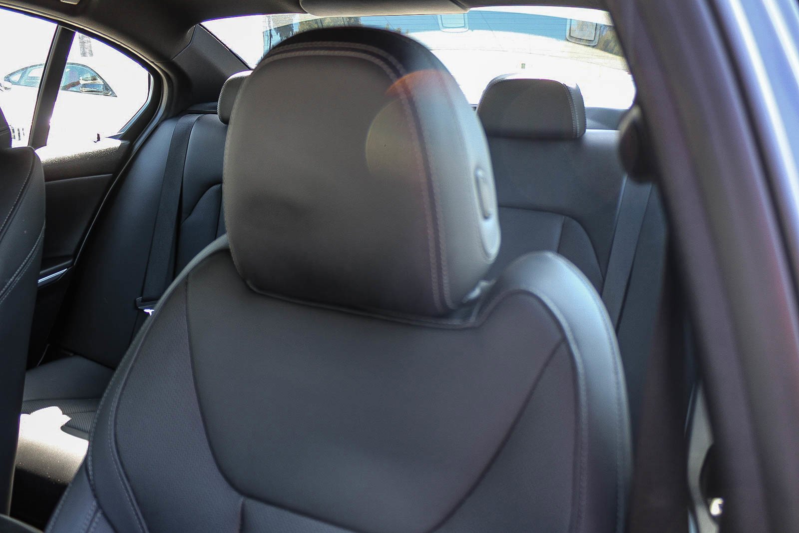Used 2023 Black Sapphire Metallic BMW 330i image 26