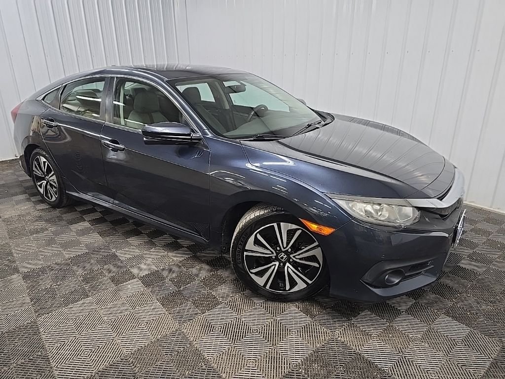Used 2016  Honda EX-T image 7