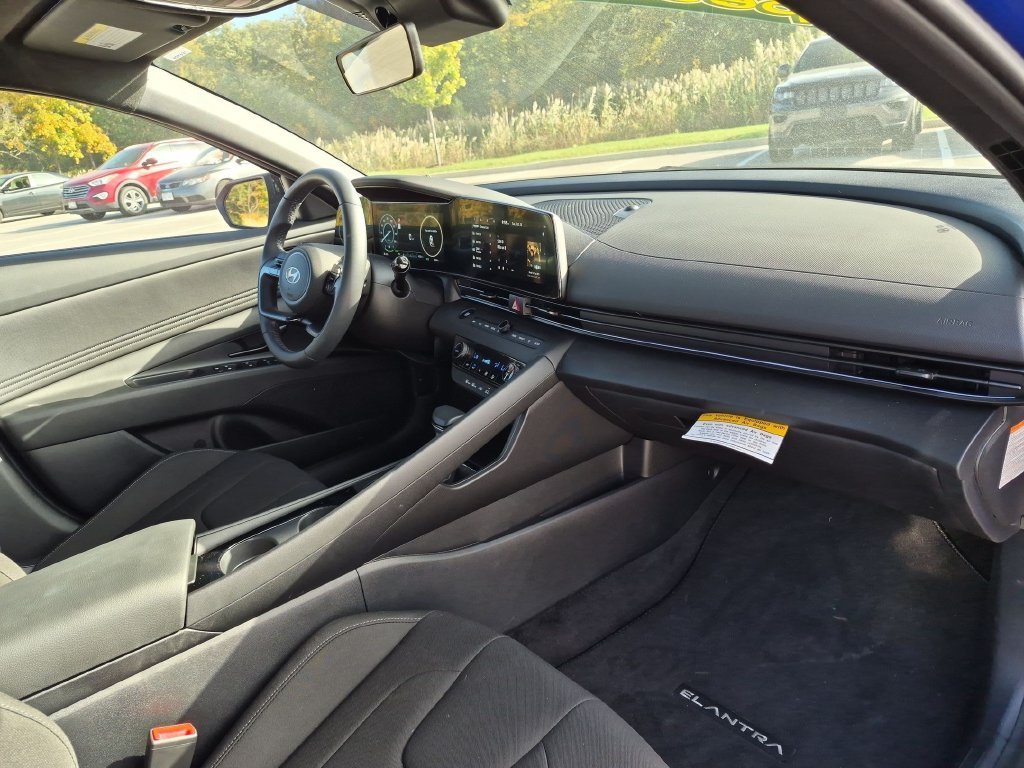 Certified Used 2026 Blue Hyundai SEL Sport image 30