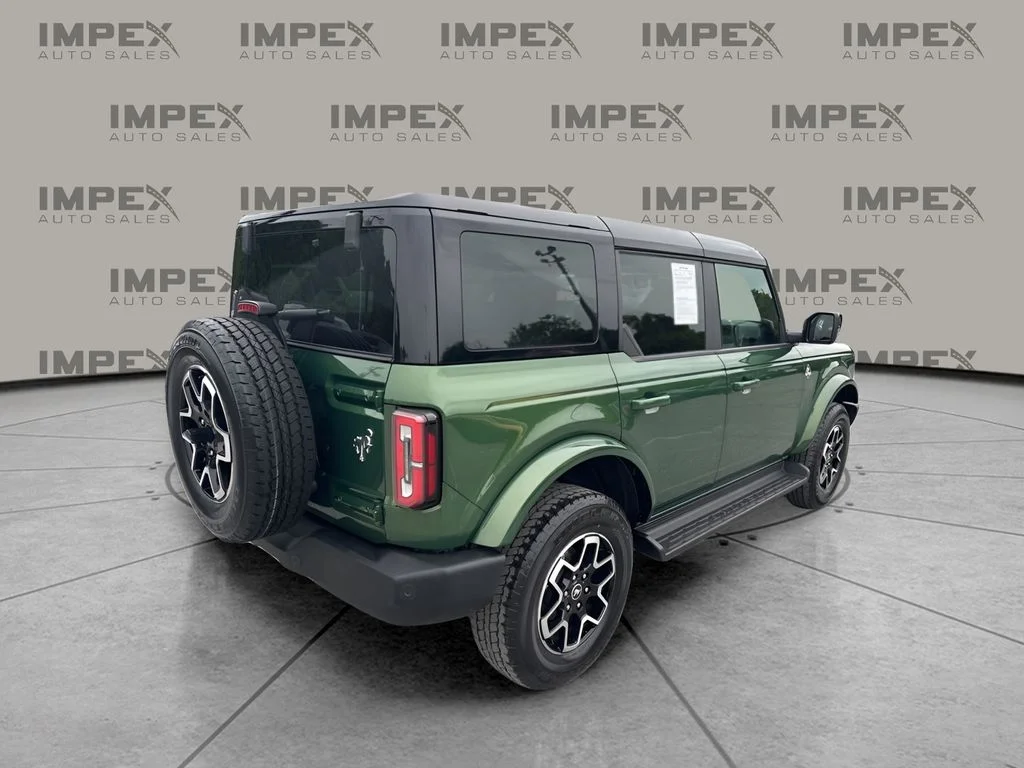 Used 2025 Green Ford Outer Banks image 5
