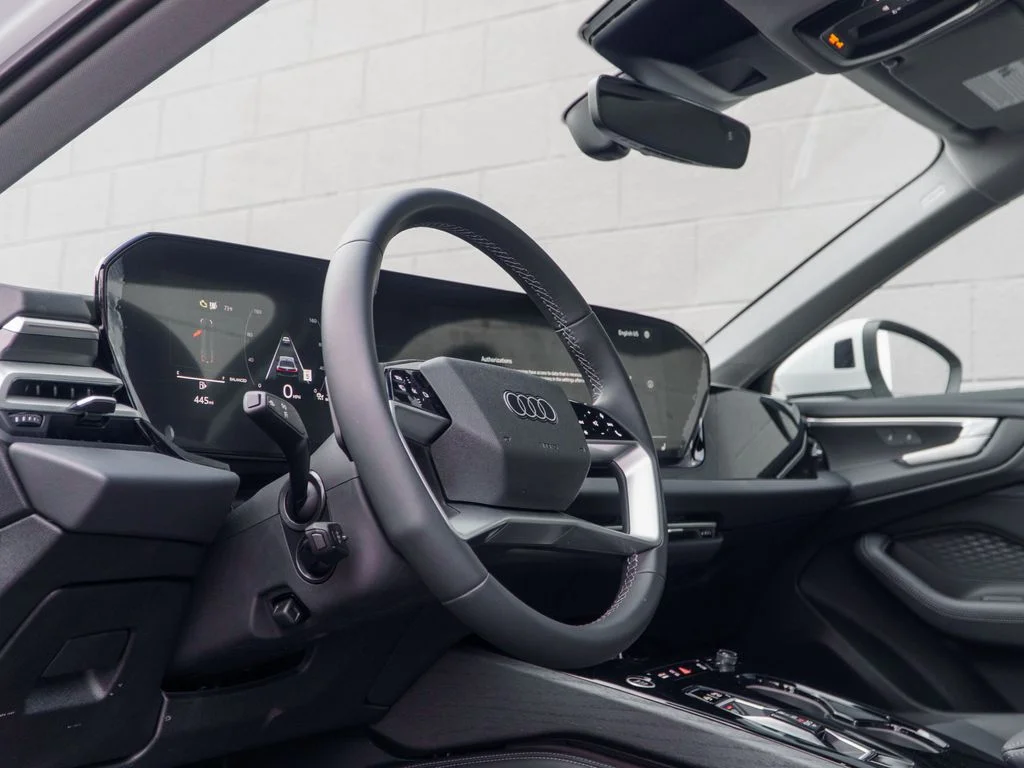 Used 2025 White Audi  image 4
