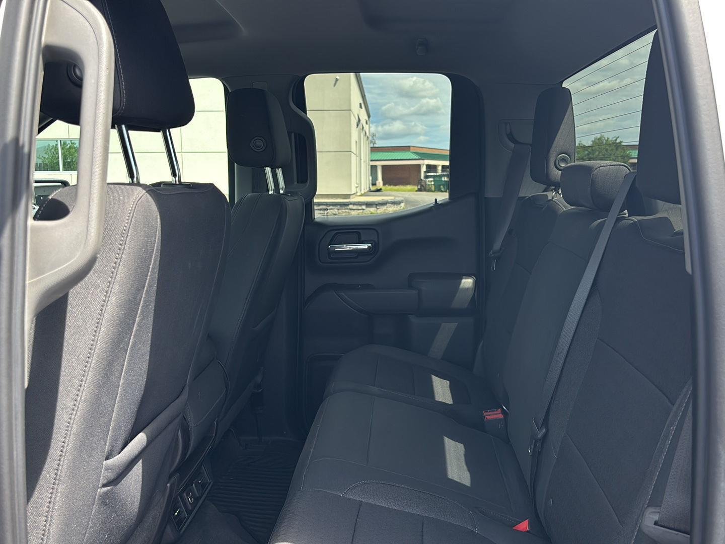 Used 2019 Silver Ice Metallic Chevrolet LT image 32