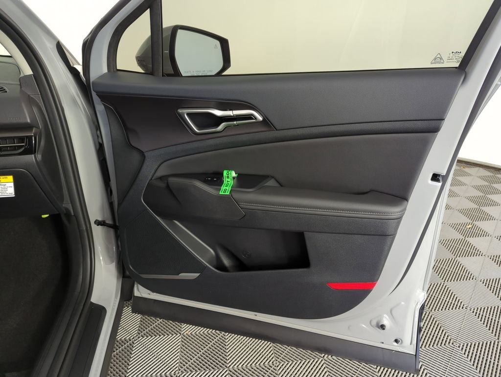 New 2026 Wolf Gray Kia EX image 33