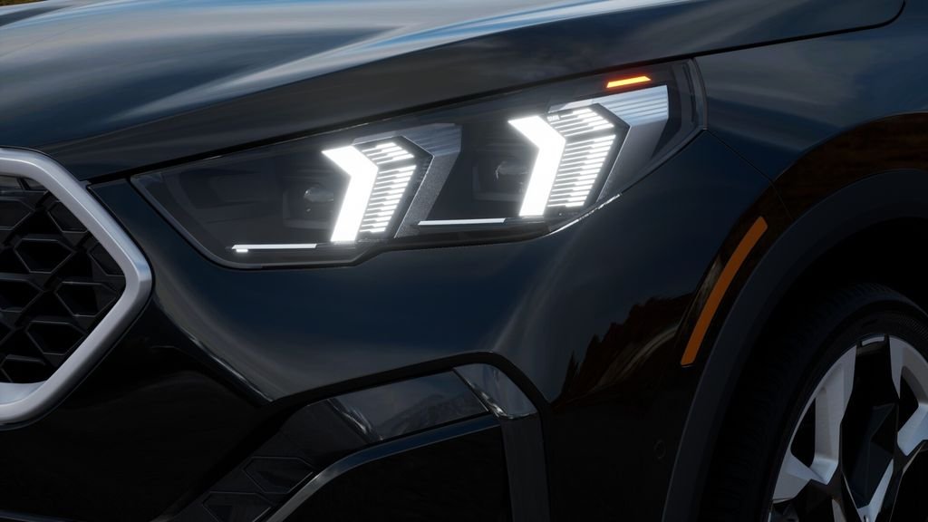 New 2026 Black Sapphire Metallic BMW xDrive28i image 29