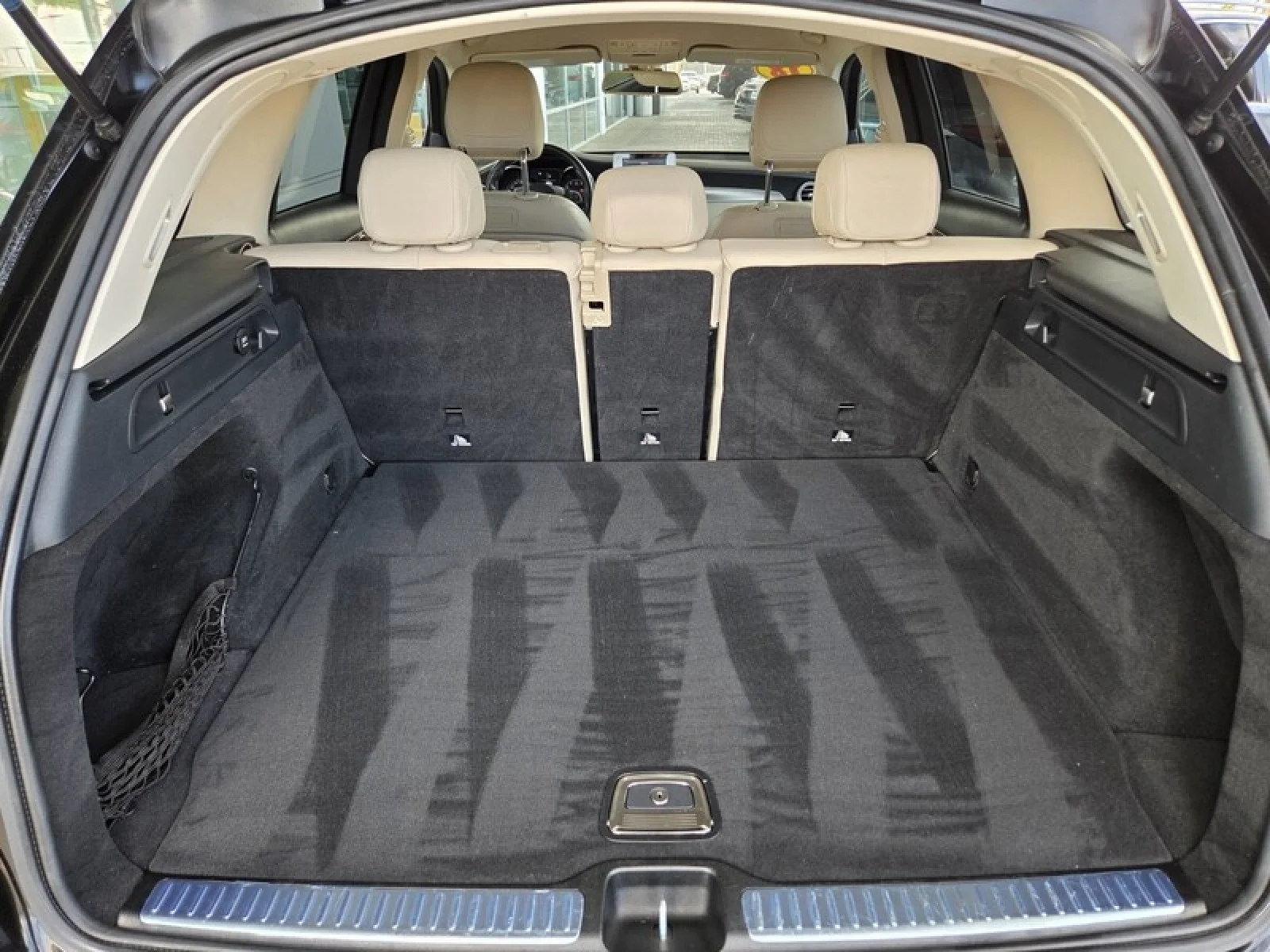 Used 2018 Black Mercedes-Benz GLC 300 image 17