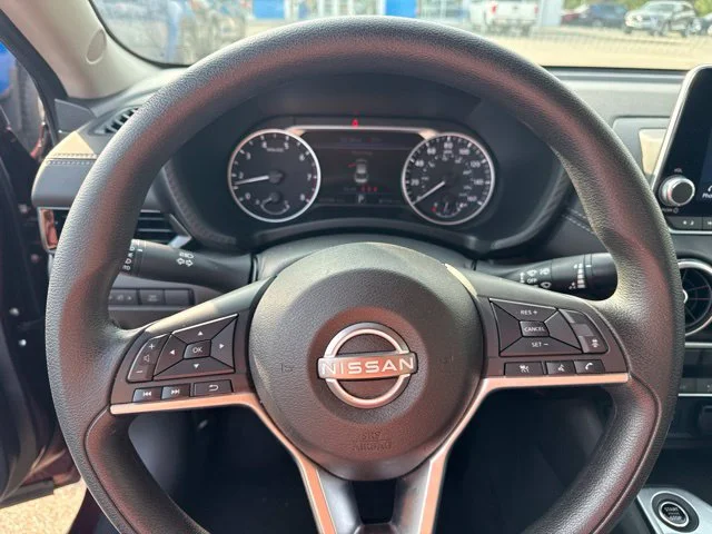 Used 2024  Nissan SV image 20