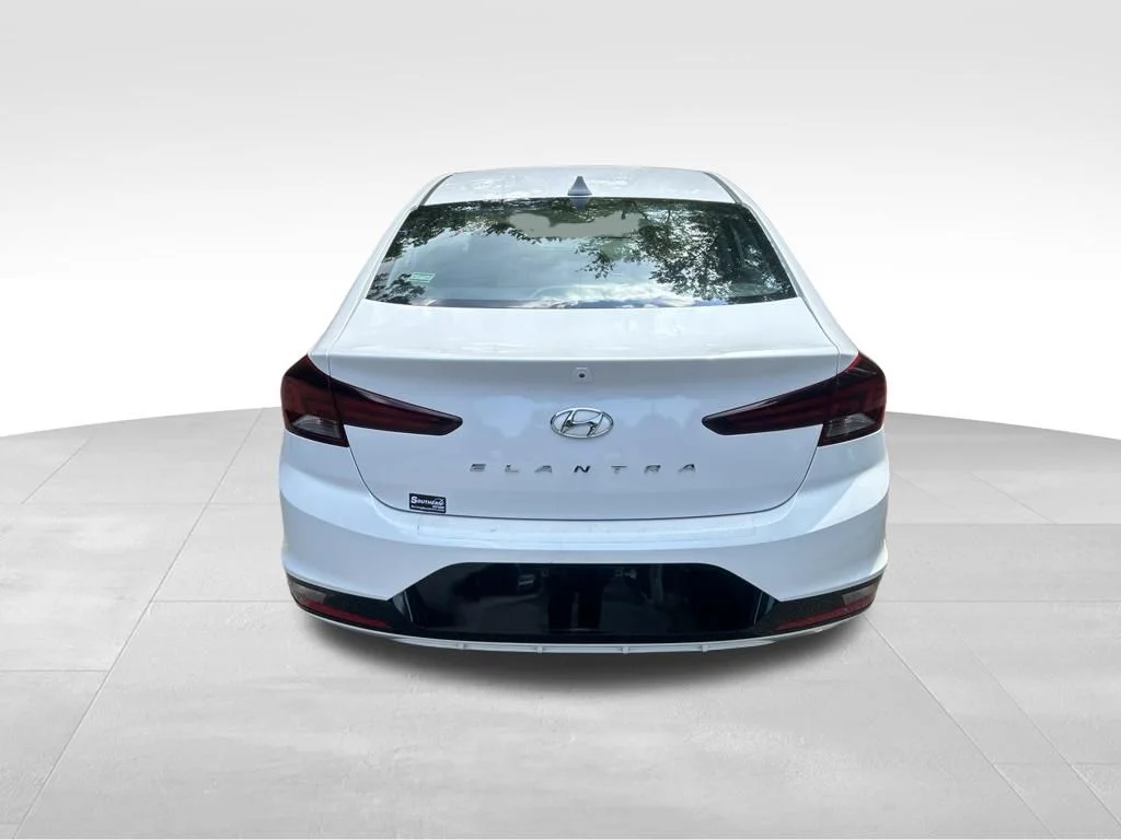 Used 2020 White Hyundai Value Edition image 4