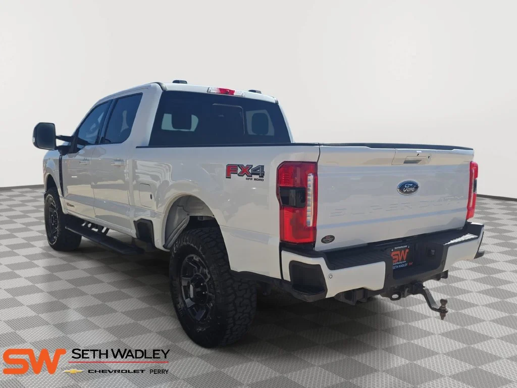 Used 2024 White Ford LARIAT image 5