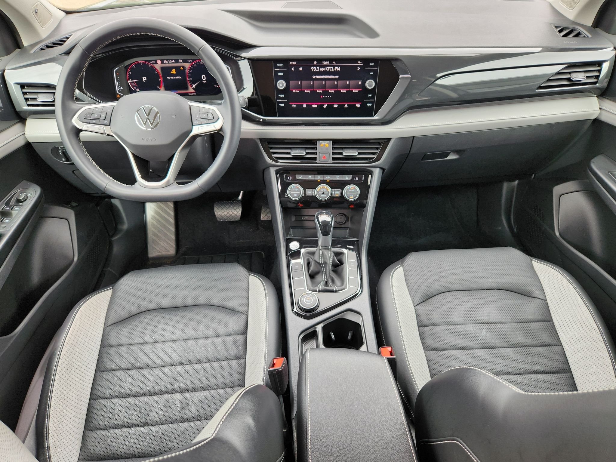 Used 2022 Pure Gray Volkswagen SEL image 30