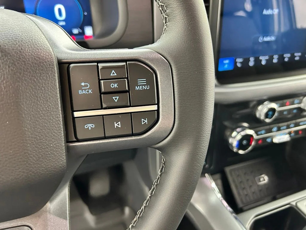 New 2026 Carbonized Gray Metallic Ford XLT image 17