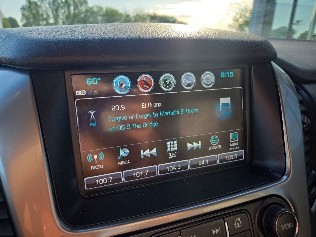 Used 2018 Gray Chevrolet Premier image 52