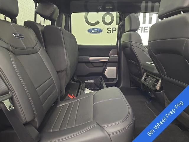 New 2026 Star White Metallic Tri-Coat Ford F-250® Platinum® image 14